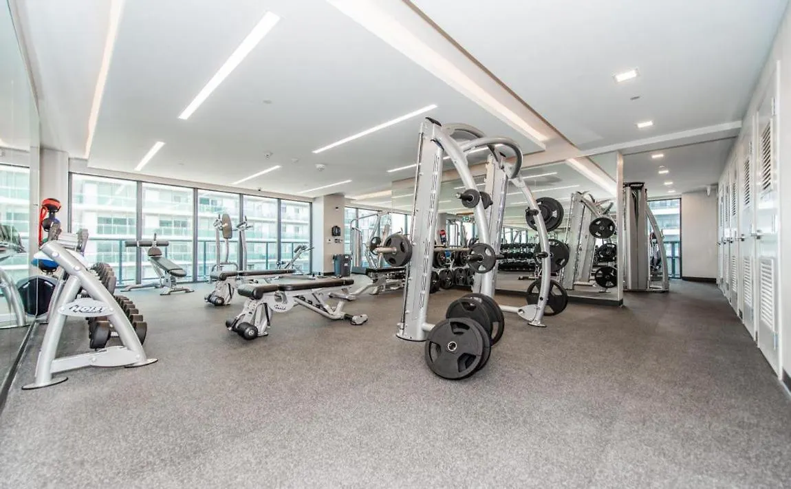 Condo In Parklawn & Lake Shore With Free Parking Close To Airport Toronto 0*,  Canada